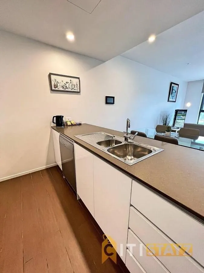 Bright In Braddon! 1 Bd 1Bth Apt Canberra