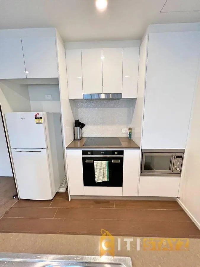 Bright In Braddon! 1 Bd 1Bth Apt Canberra